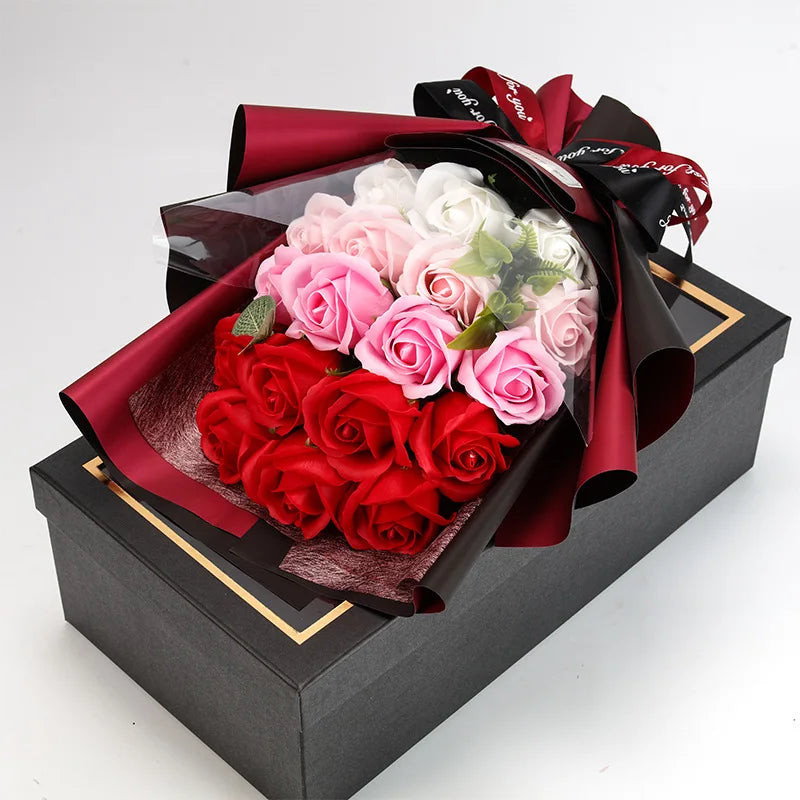 Roselina – Bouquet di rose decorative con dettagli sui petali