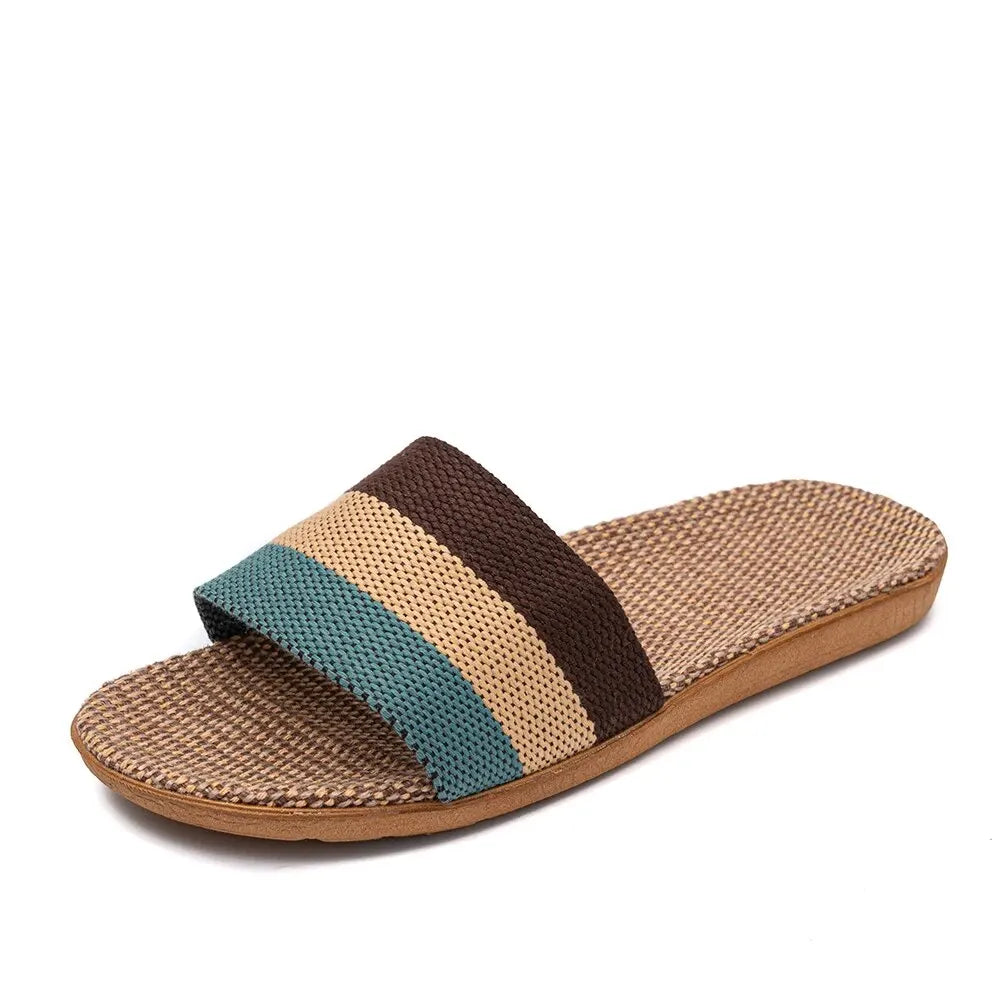 Fiona - Lightweight slippers with flat sole and relaxed comfortable fit
