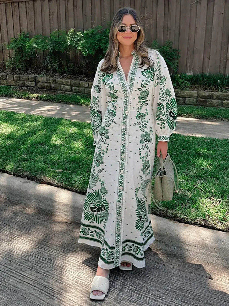 Mariah – Trendy V-neck maxi dress with long sleeves and waist band