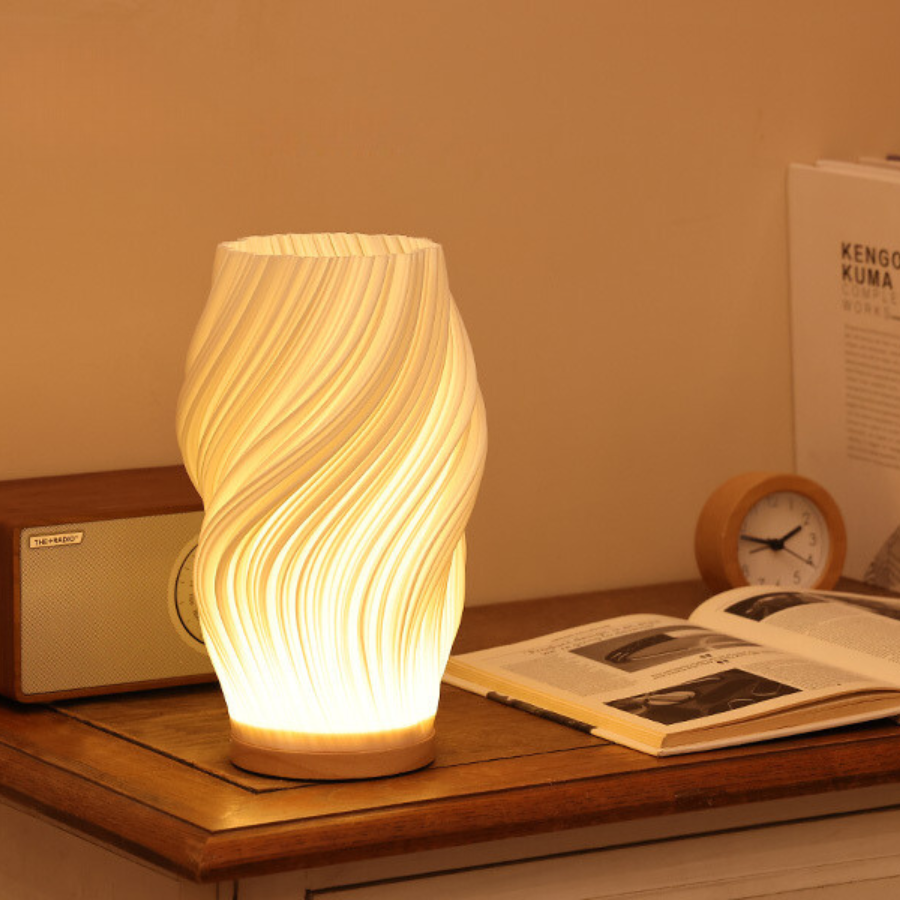 GlowWave – Lampă de masă modernă cu model valuri pentru iluminare ambientală confortabilă
