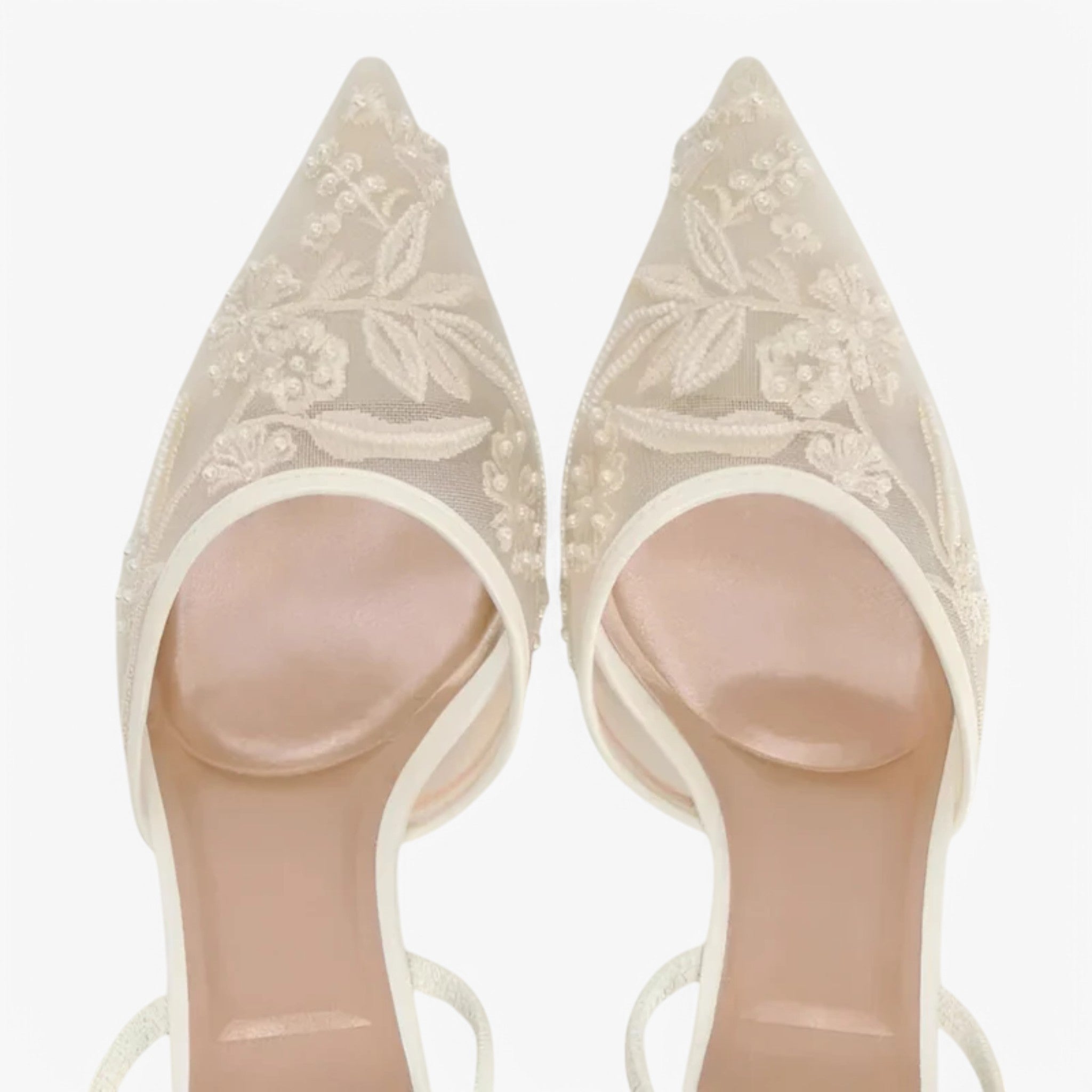 Diana – Elegante puntige hakken met bloemenborduursel en comfortabele pasvorm