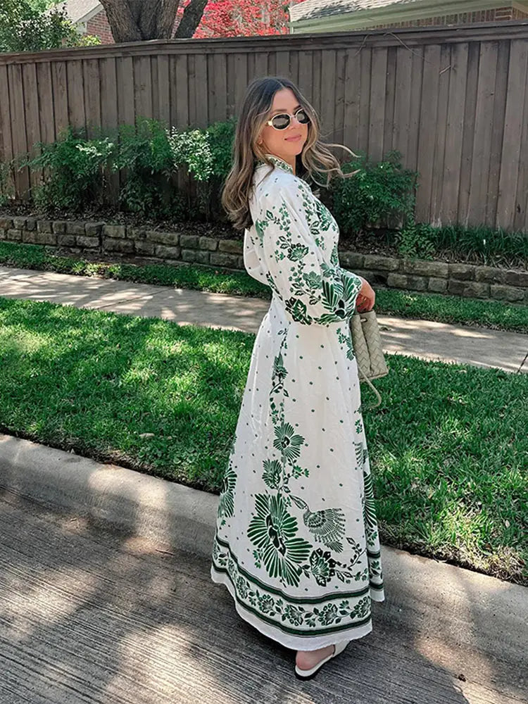 Mariah – Trendy V-neck maxi dress with long sleeves and waist band