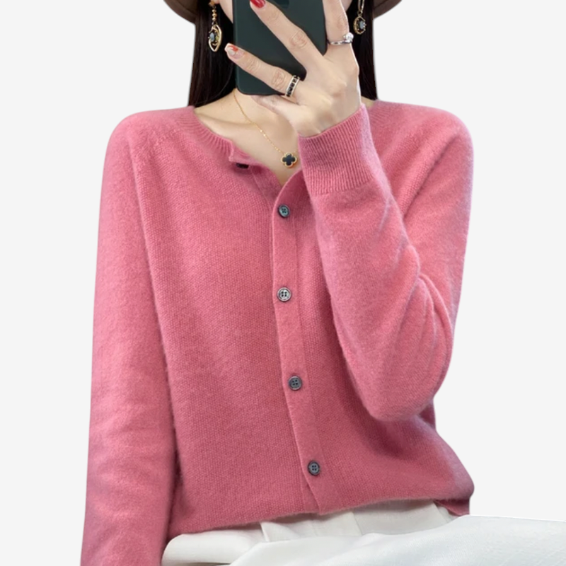 Veloria – Classic Cardigan with Round Neck