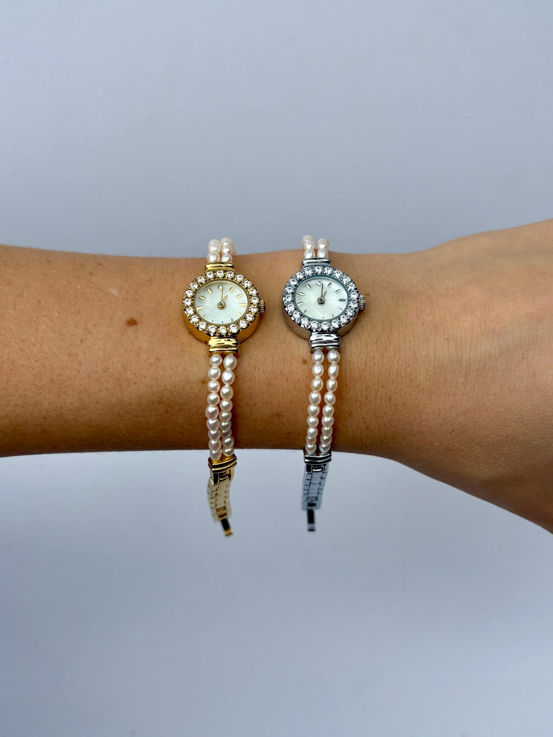 Saskia – Montre moderne avec bracelet style bracelet et cadran classique épuré