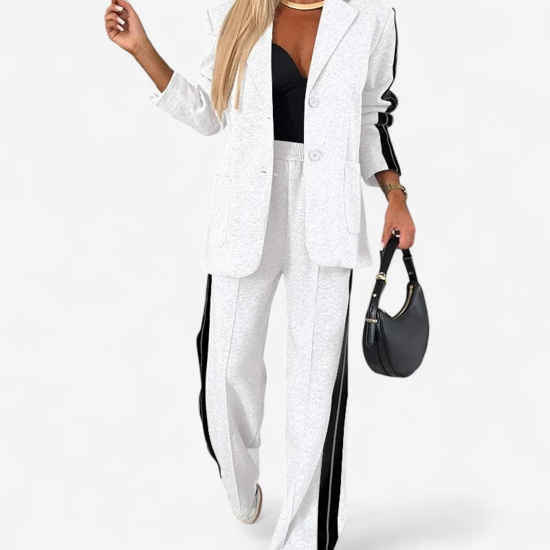Ashley – Ensemble Deux Pièces avec Blazer à Manches Longues et Pantalon à Jambe Large