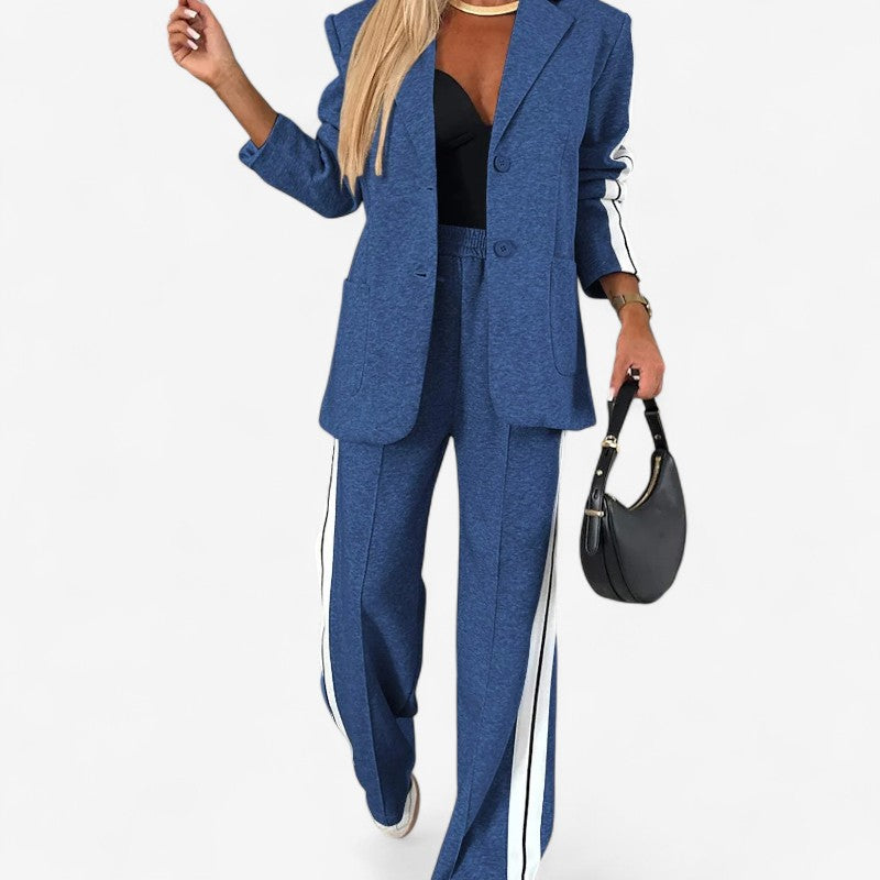 Ashley – Ensemble Deux Pièces avec Blazer à Manches Longues et Pantalon à Jambe Large