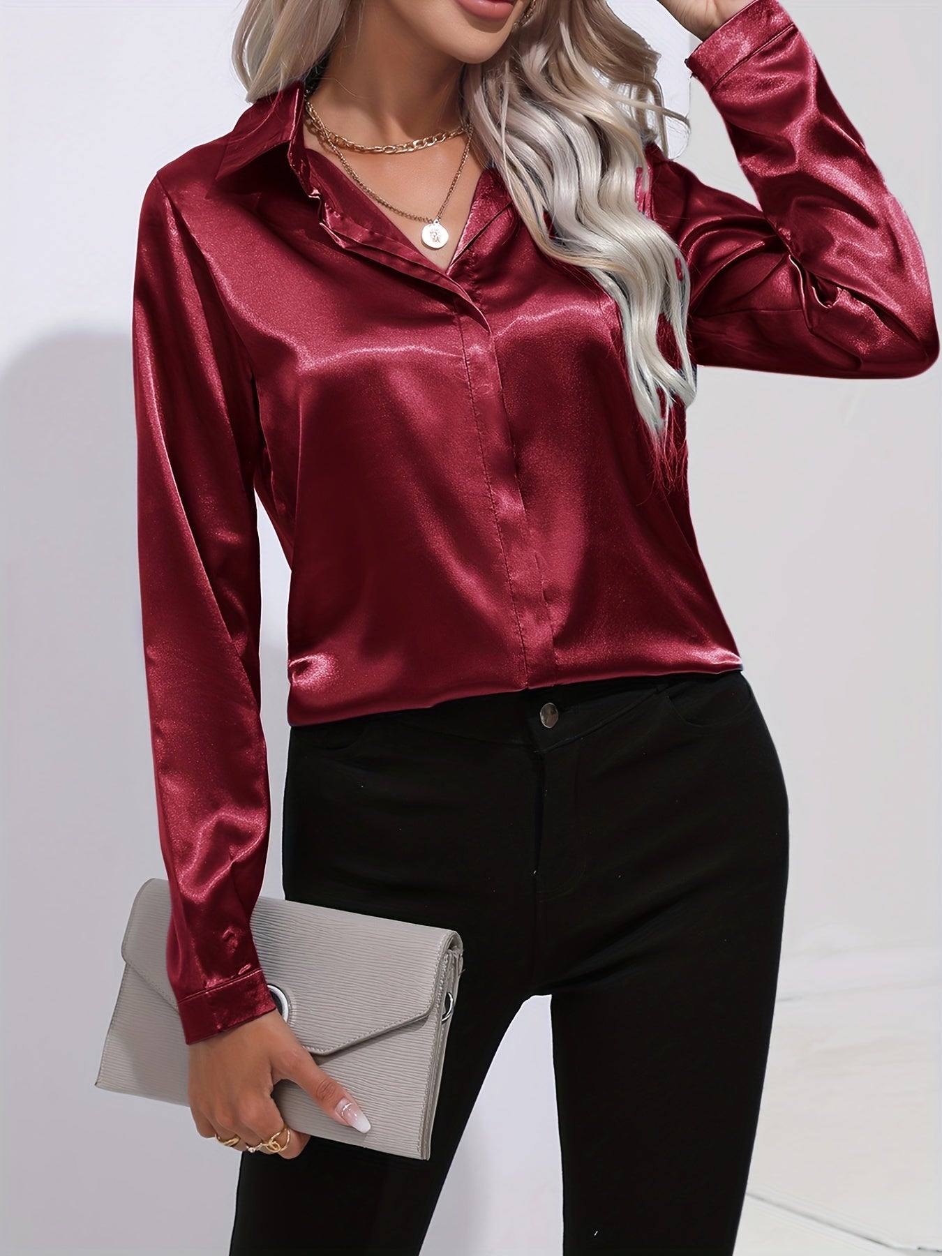 Leona - Camicetta casual in raso con lucentezza raffinata