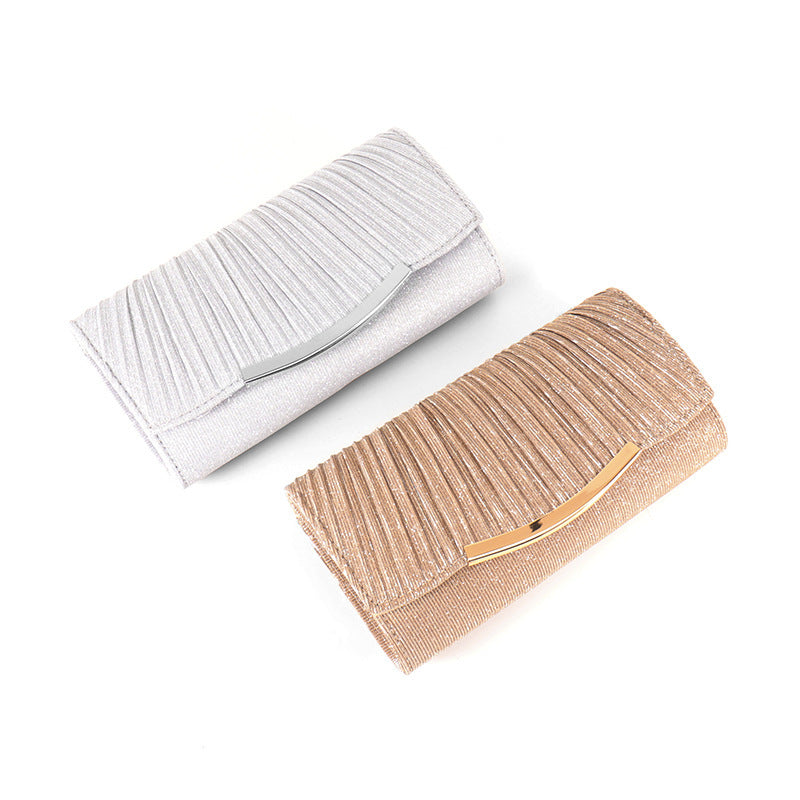 Aria - Chic Clutch Bags with Chain and Elegant Design