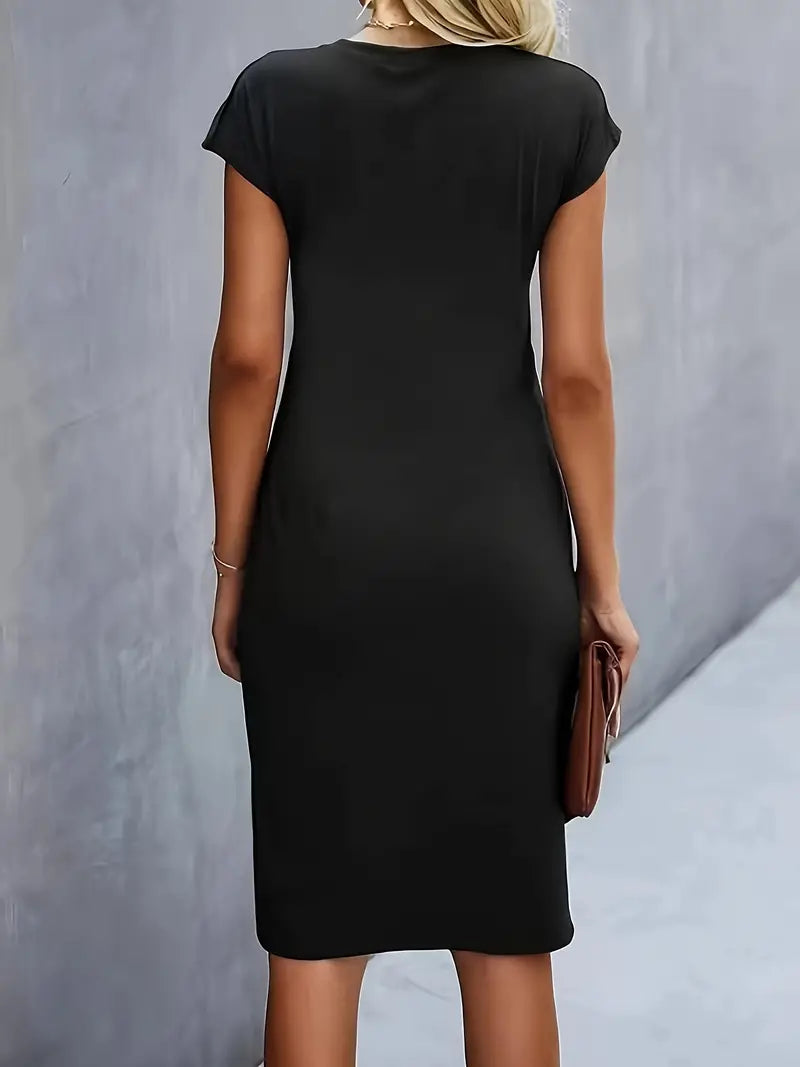 Madison – Robe sans manches à col rond et coupe ajustée