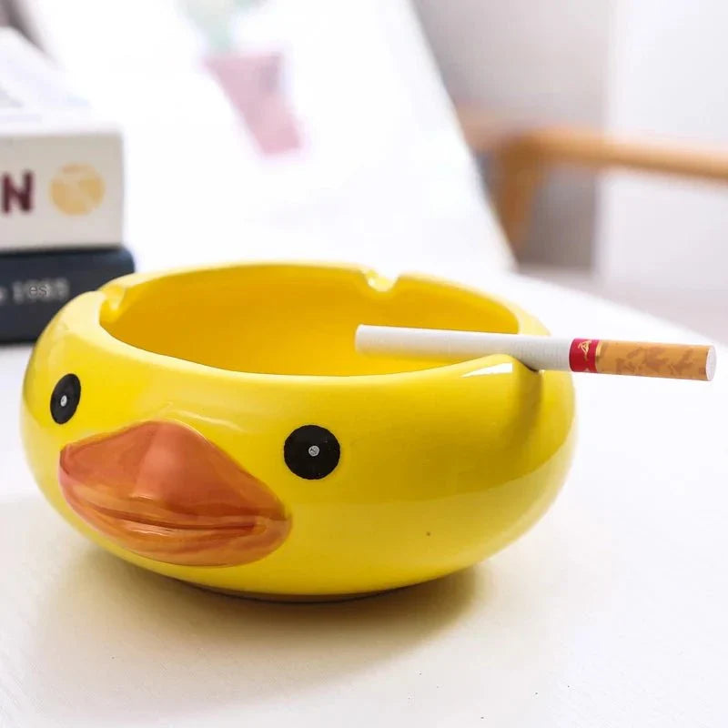 AnimalCraft - Cute animal-shaped ashtray for unique decoration
