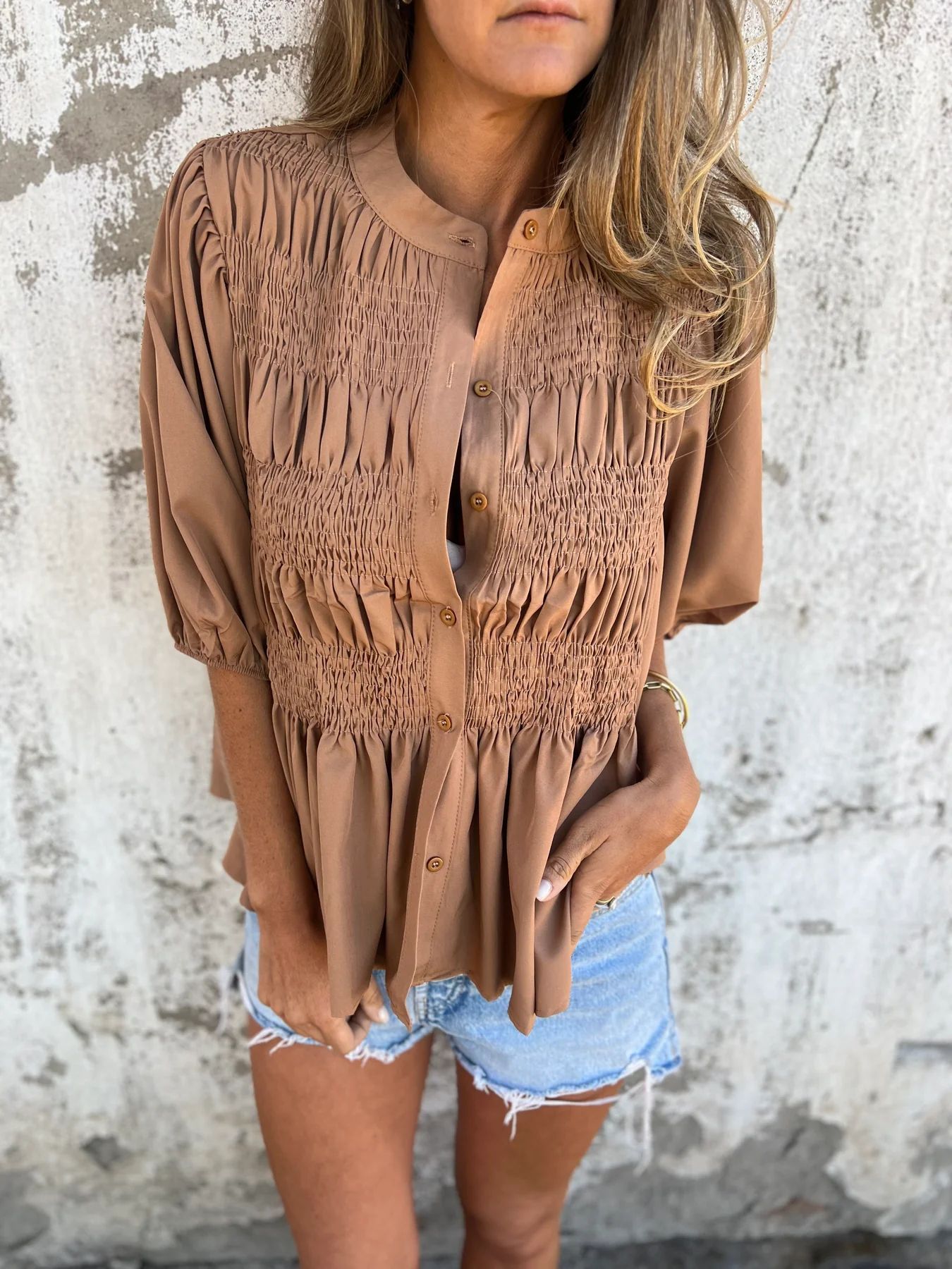 Olivia - Loose T-Shirt with Round Neck and Short Sleeves