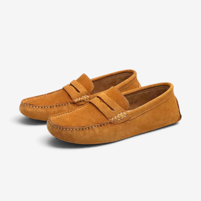 Mocassini classici da uomo in suede con design slip-on