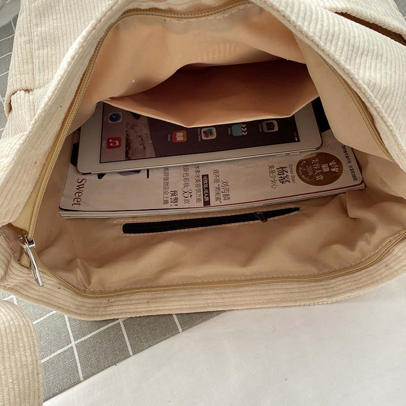 Emma - Stylish corduroy shoulder bag with adjustable straps