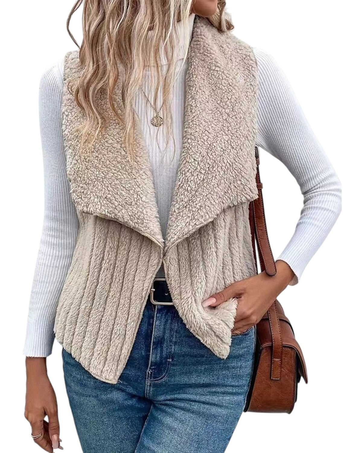 Mira – Stylish sleeveless teddy vest with draped collar and ribbed look