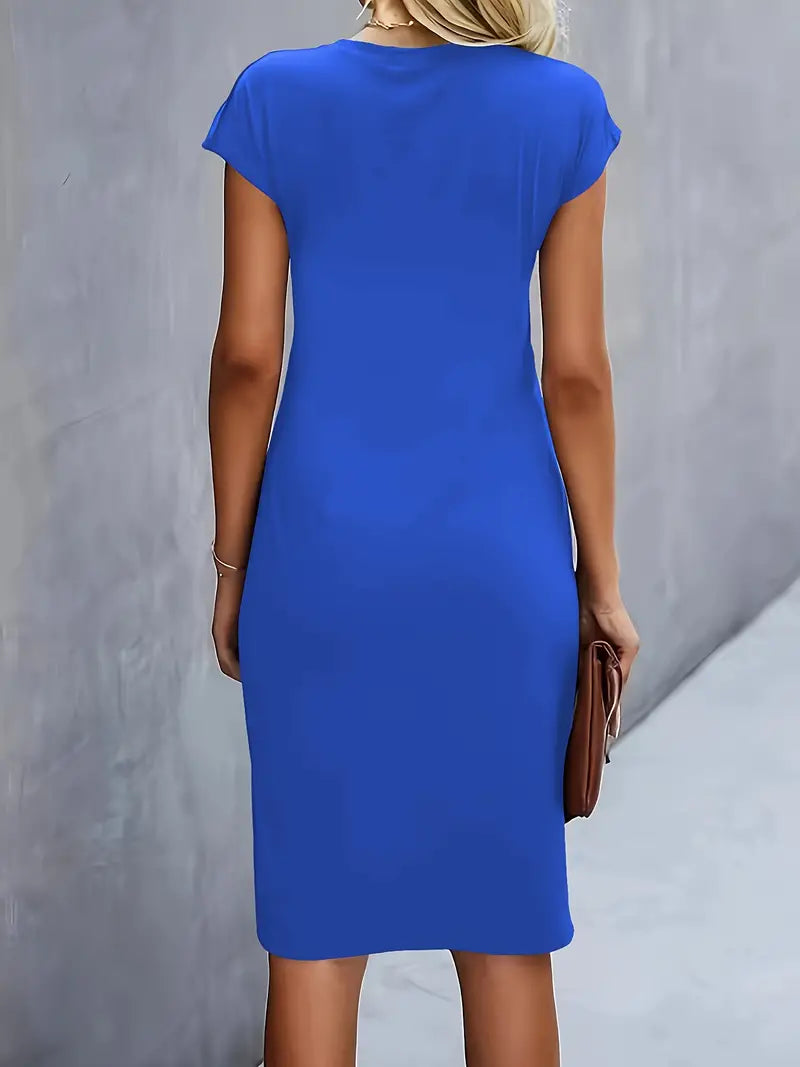 Madison – Robe sans manches à col rond et coupe ajustée