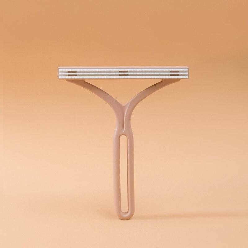 FluffFree - Efficient double-sided hair remover for clean clothes and furniture