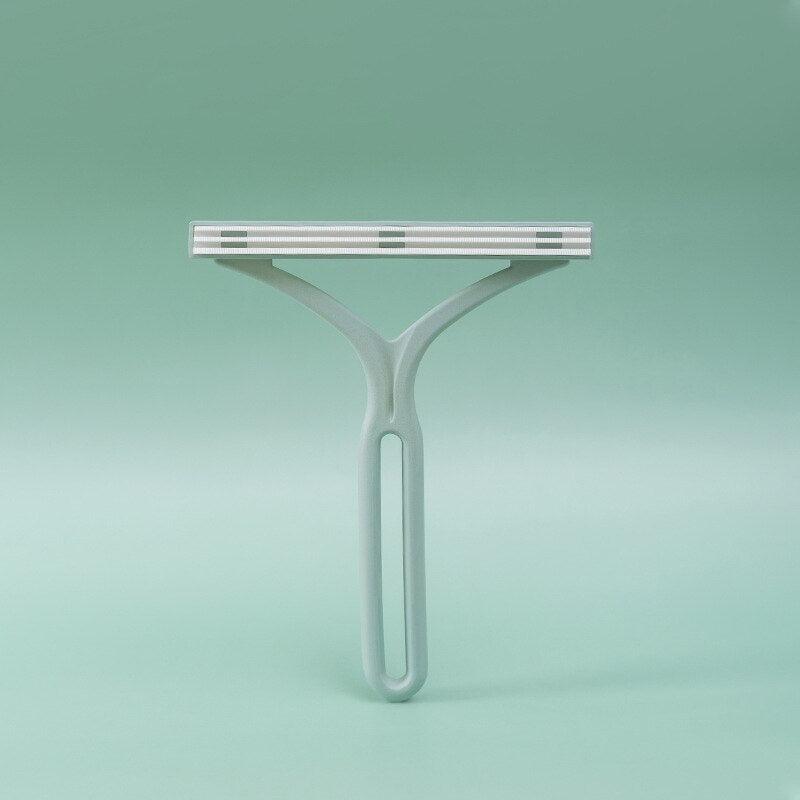 FluffFree - Efficient double-sided hair remover for clean clothes and furniture
