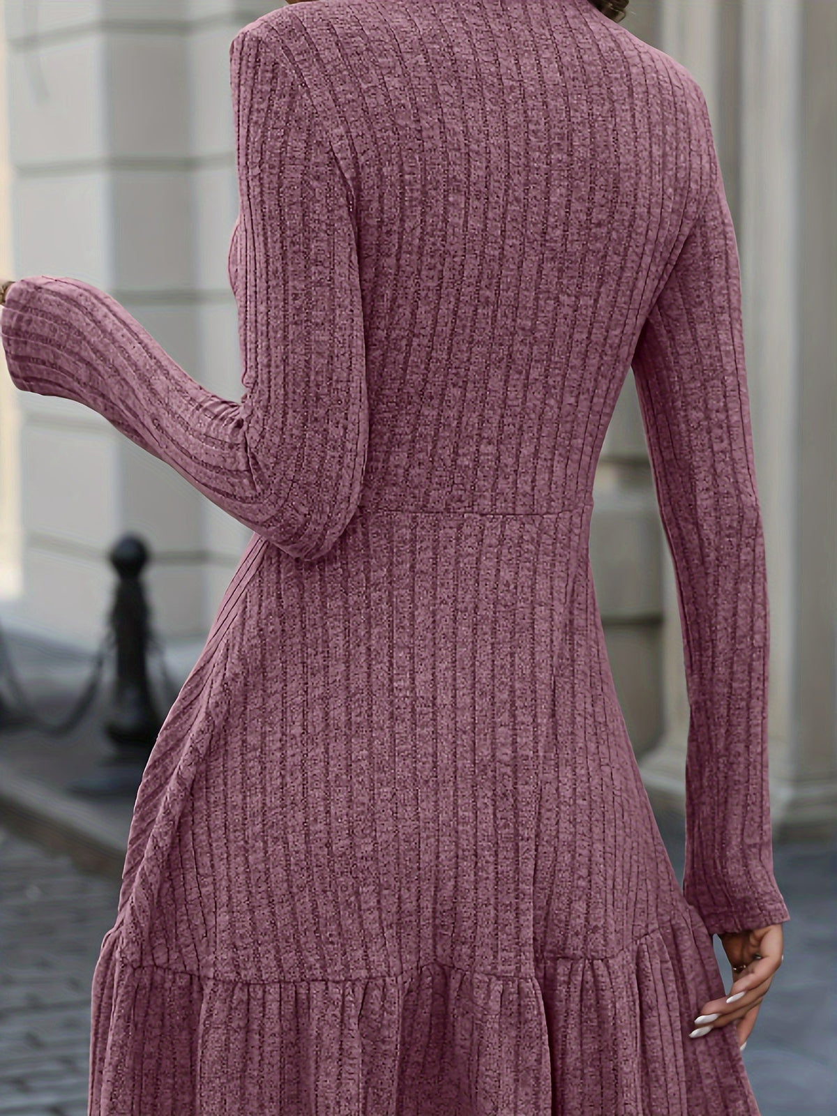 Isabella - Moeiteloze elegantie in een zacht gebreide sweaterjurk