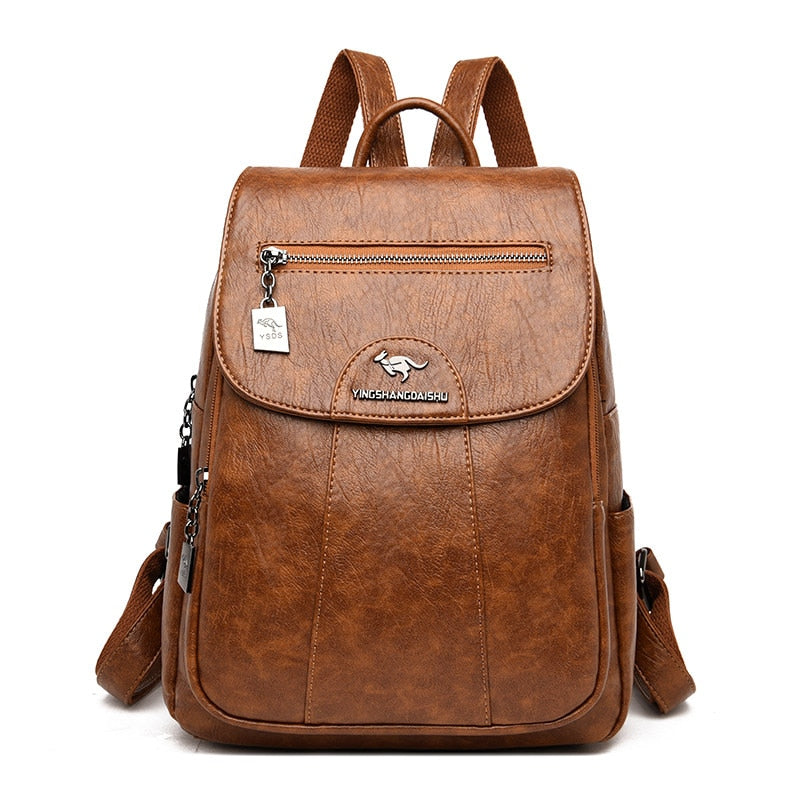Bella - Elegant backpack with refined design and ample space