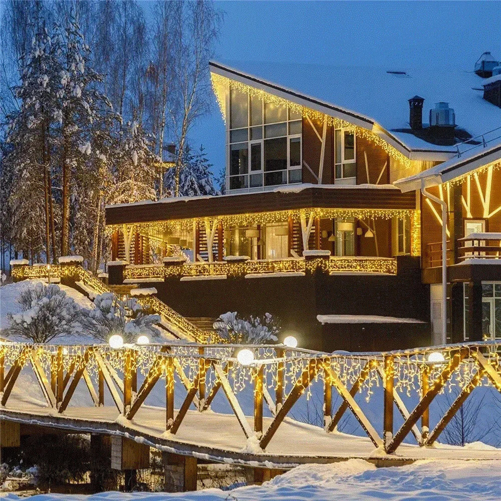 IcicleGlow – Propojitelné LED světelné závěsy s 8 režimy svícení
