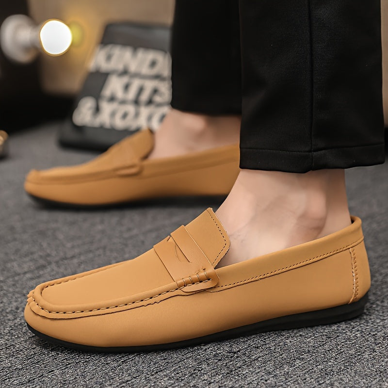 Lucas - Pružné slip-on boty s jemnými detaily