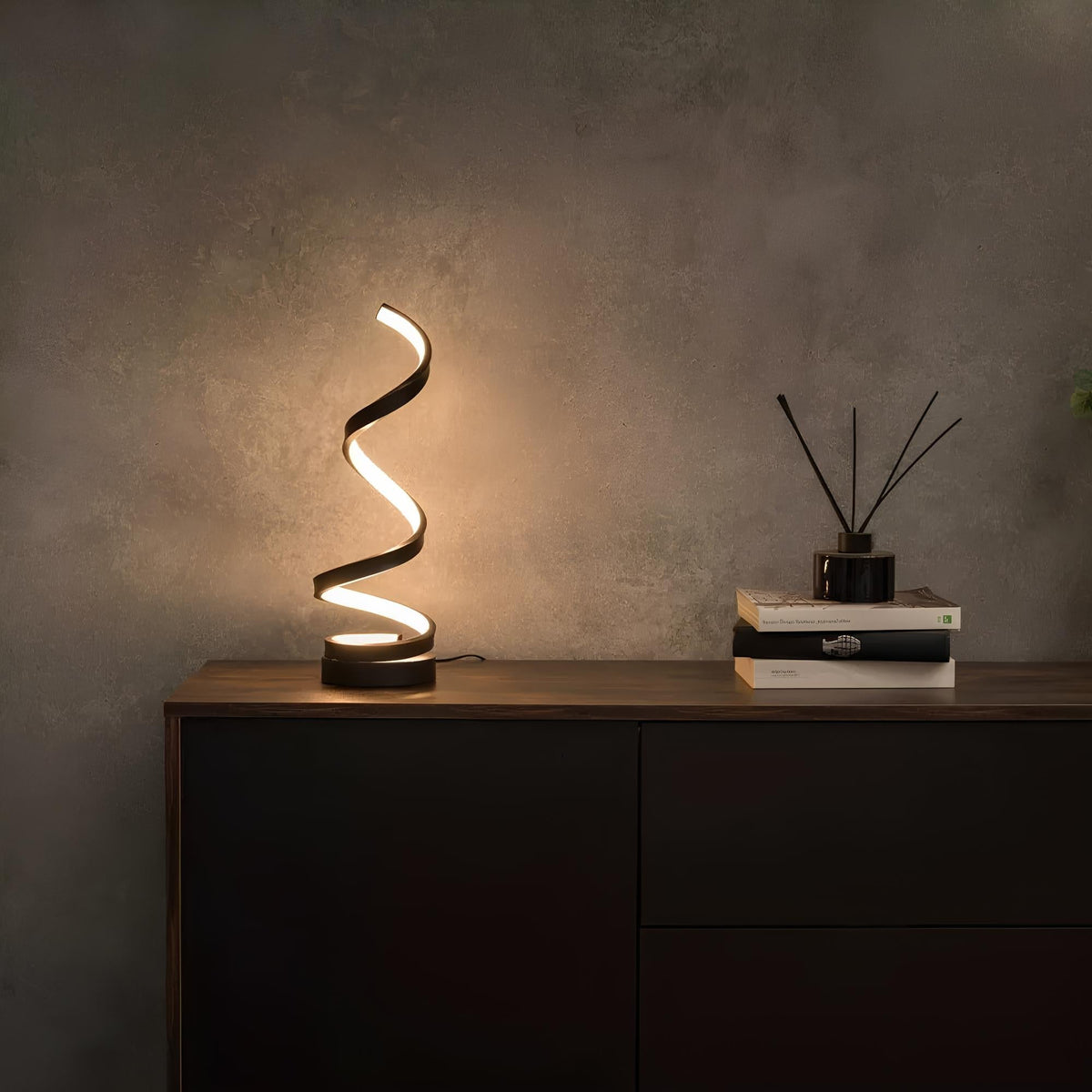 TwistGlow - Spiralna lampa stołowa z regulowanym oświetleniem