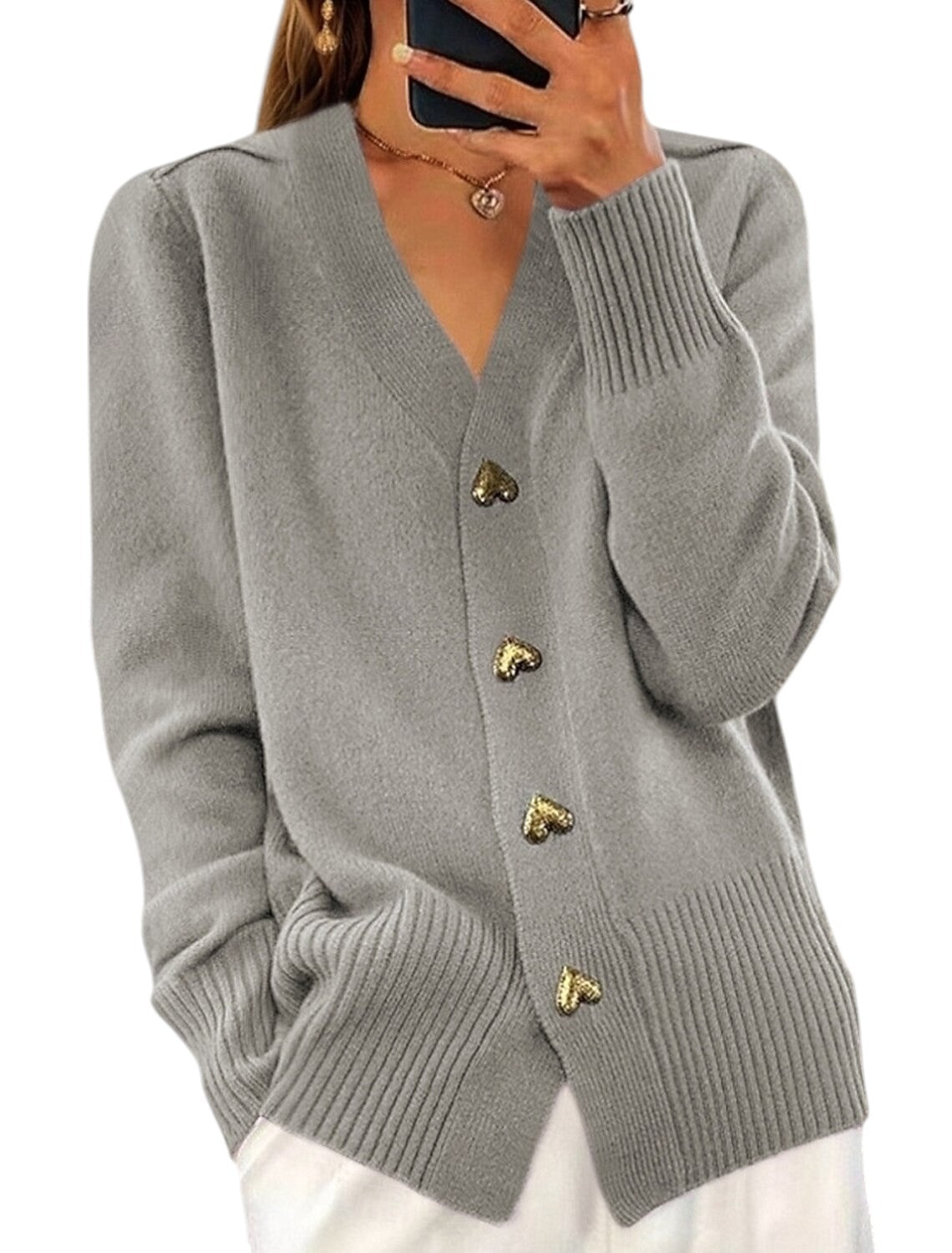 Zoe - Cozy cardigan with V-neck and heart-shaped button details