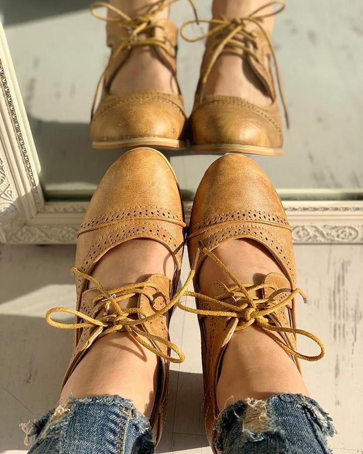 Isabella - Pantofi Oxford eleganți cu toc înalt și design cu șireturi