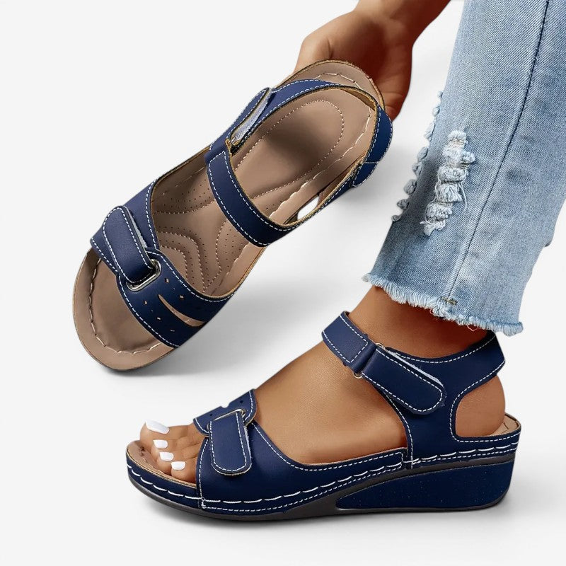 Women’s wedge sandals with round toe and Velcro strap