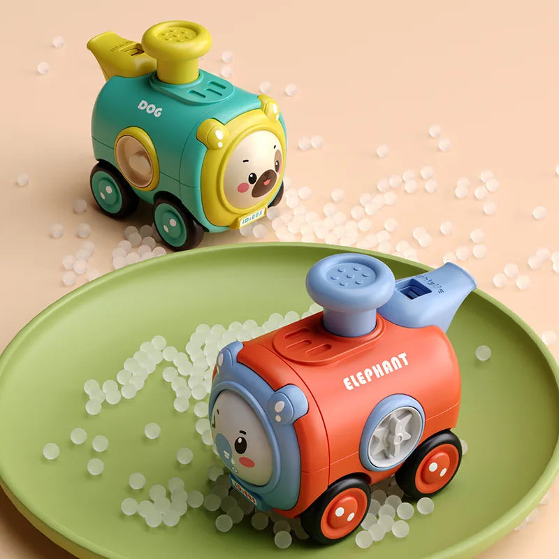 TrackMates – Animal-themed toy train with face-changing feature and whistle extension
