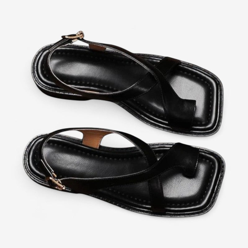 Liora – Sandals with Cross Straps and Buckle