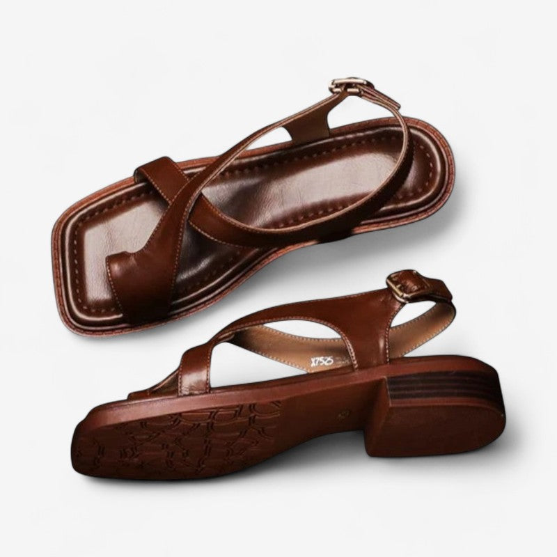 Liora – Sandals with Cross Straps and Buckle