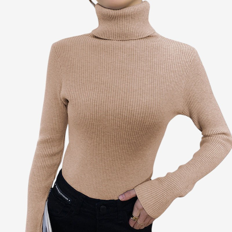 Bella – Pull à manches longues avec col roulé et coupe ajustée