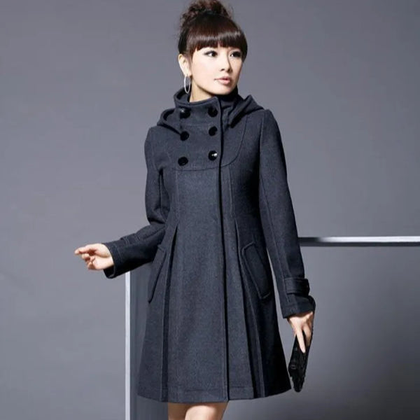 Agnes - Comfortable jacket with hood and side pockets for everyday use