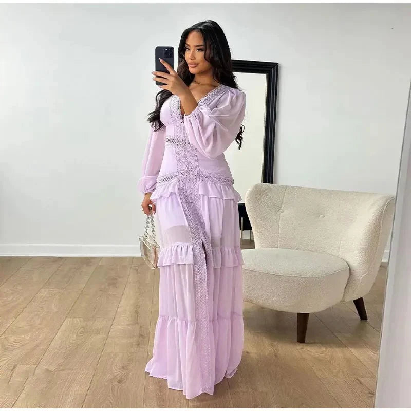 Isla - Rochie maxi stilată cu decolteu adânc în V și mâneci lungi