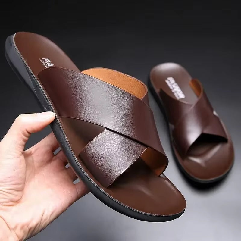 Patrick – Slippers met Kruisbanden en Antislipzool