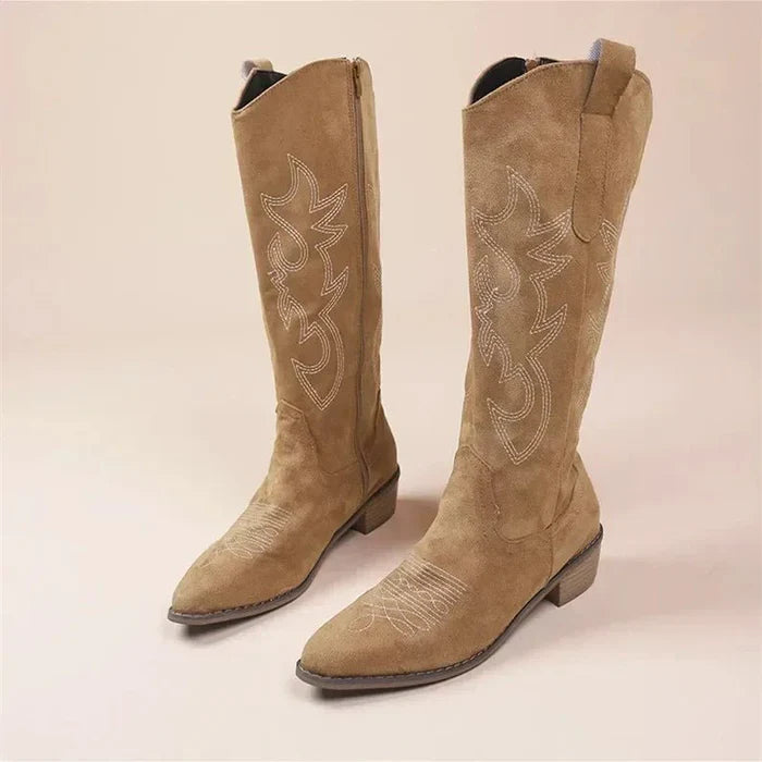 Zoe - Classic western-inspired knee-high boots with sharp pointed toe