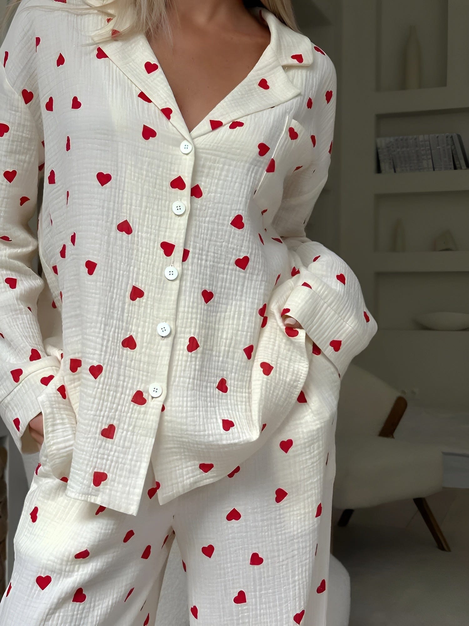 Mia - Pyjama tendance avec imprimé cœurs et manches longues