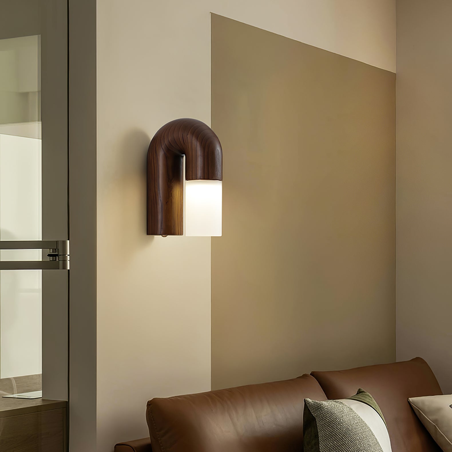 Fjordly - Minimalistyczna drewniana lampa ścienna z miękkim światłem LED
