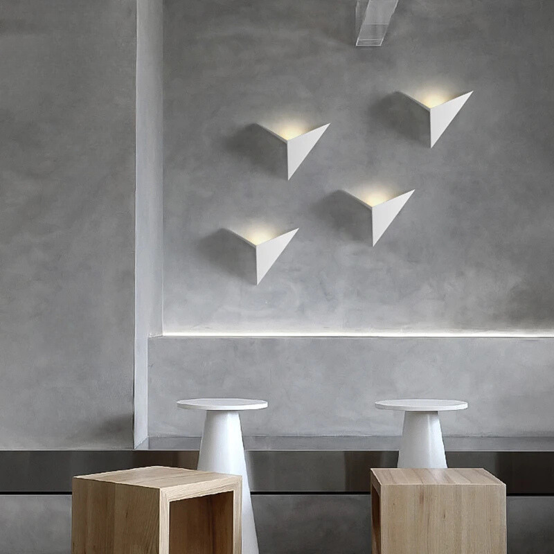 Fjordly - Sleek, minimalist LED wall lamp for a modern touch