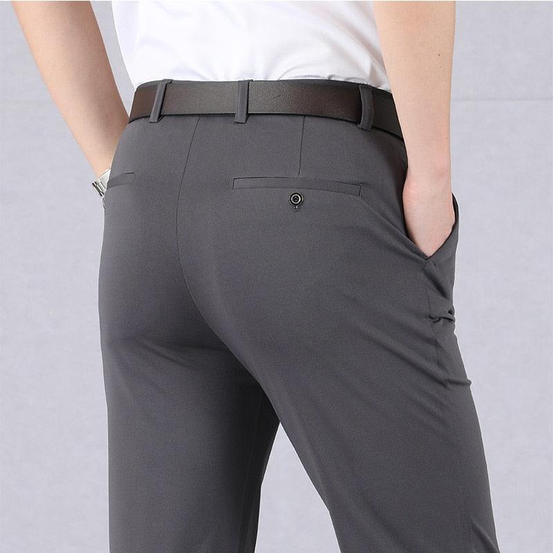 James - Pantaloni a vita elasticizzata slim fit con tasche per comfort quotidiano