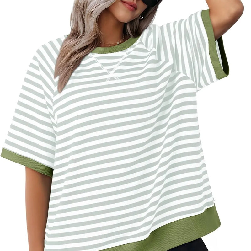 Elara – Tricou casual cu dungi, mâneci scurte și guler rotund