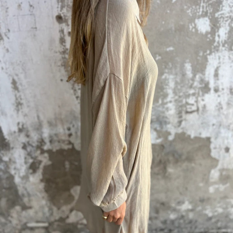 Daphne - Set elegant din două piese cu cămașă cu mâneci lungi și pantaloni scurți cu talie elastică