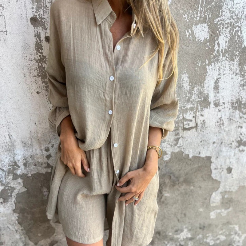 Daphne - Set elegant din două piese cu cămașă cu mâneci lungi și pantaloni scurți cu talie elastică