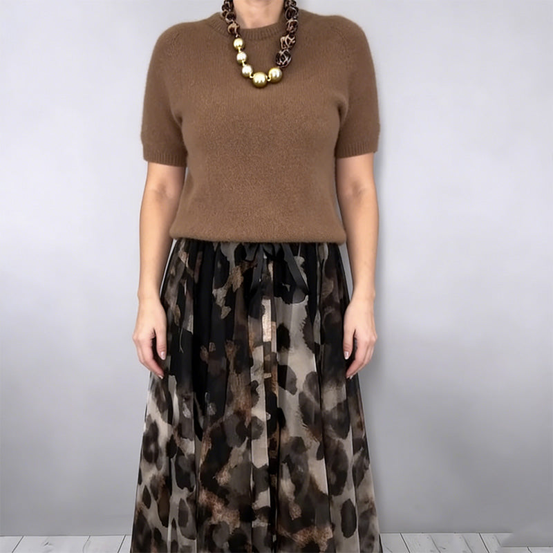 LeopardKnit – Ensemble deux pièces avec haut en maille et jupe à imprimé léopard