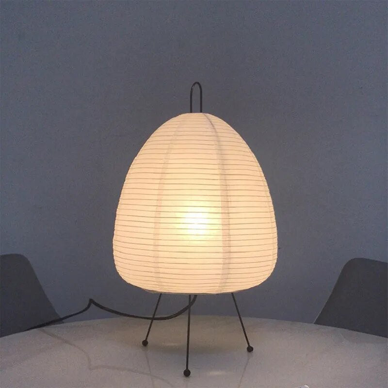 ZenGlow - Lampe fine et polyvalente d'inspiration japonaise
