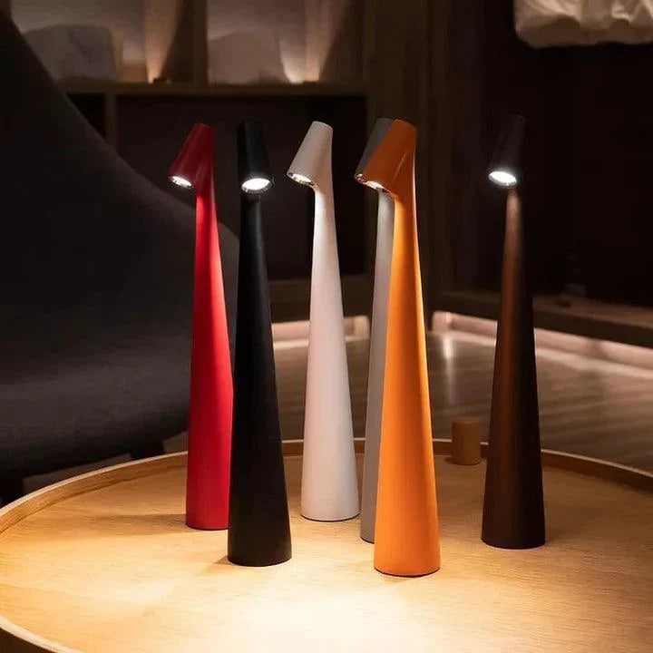 FlexiBeam - Lampada da tavolo LED minimalista con funzionalità wireless