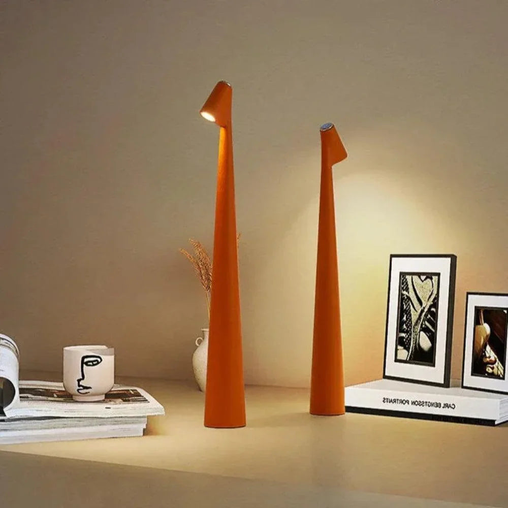 FlexiBeam - Lampada da tavolo LED minimalista con funzionalità wireless