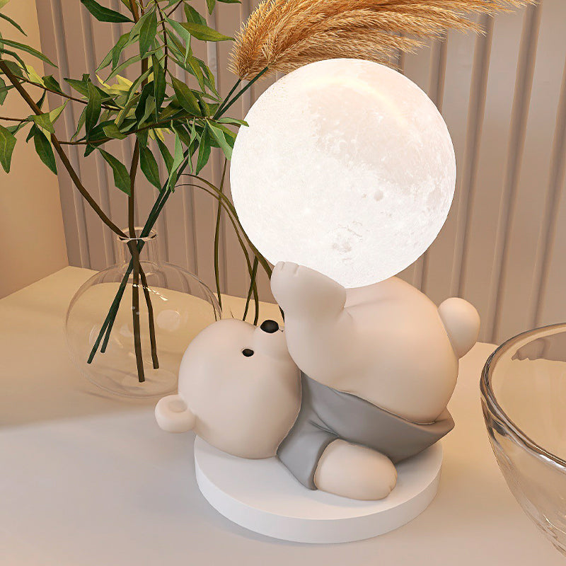 GlowBear – Bear-shaped LED table lamp with touch function and night light