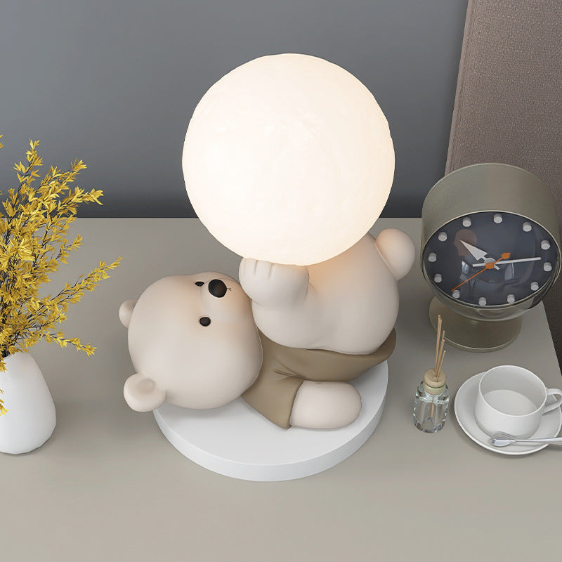 GlowBear – Bear-shaped LED table lamp with touch function and night light